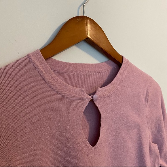 Vintage Dusty Rose Sweater - Picture 2 of 3